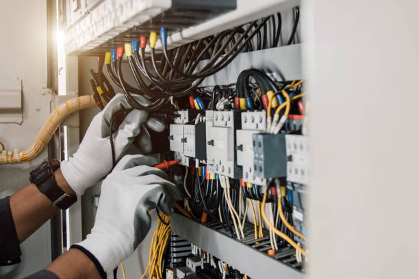 Best Commercial Electrician Services  in Broussard, LA